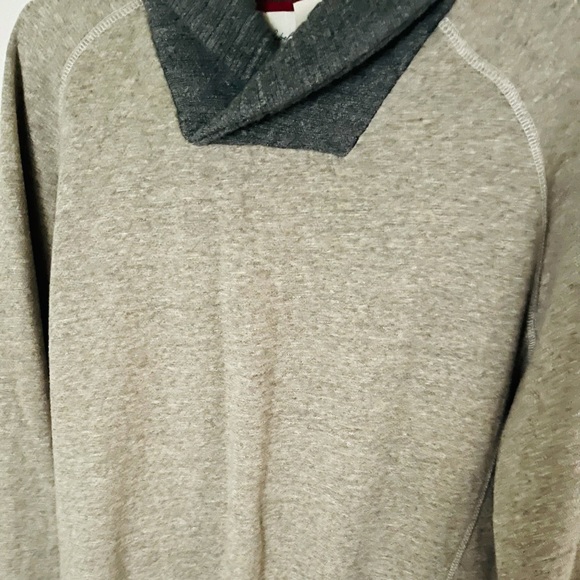 H&M V Neck Sweater M Size - Picture 3 of 4